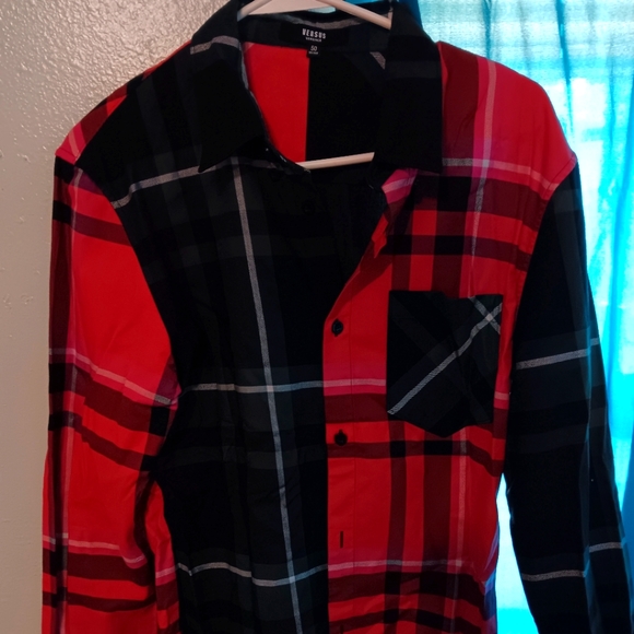 Verasce versus shirt